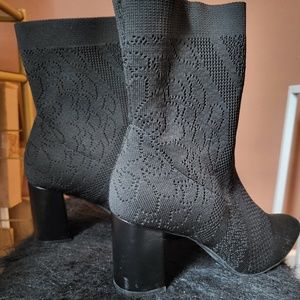 Stretch Knit Bootie